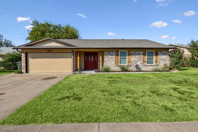 1807 Highmeadow Cove