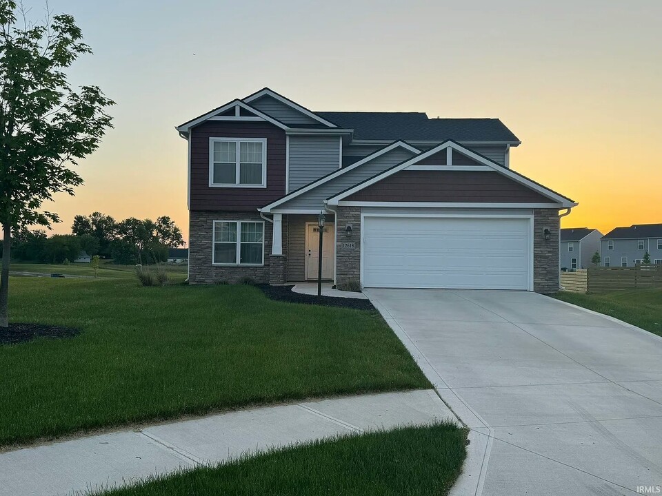 12618 Slash Pass in Fort Wayne, IN - Building Photo