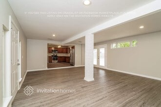 221 Ellis St in San Marcos, TX - Foto de edificio - Building Photo