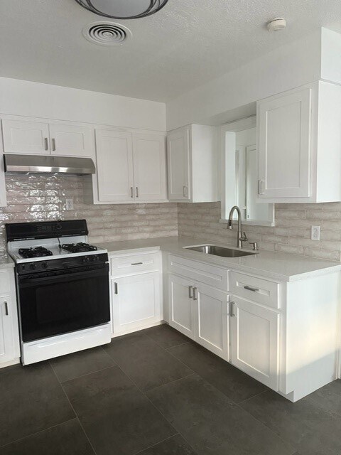 8214 Glenalta St in Houston, TX - Building Photo