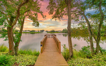 MAA Mandarin Lakes in Jacksonville, FL - Foto de edificio - Building Photo