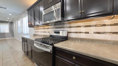 41601 W Elm Dr in Maricopa, AZ - Building Photo - Building Photo