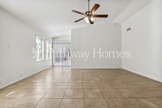 15212 N 85th Dr in Peoria, AZ - Building Photo - Building Photo