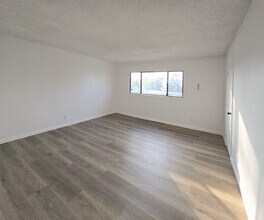 8061 8th St in Buena Park, CA - Building Photo - Building Photo