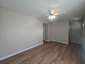 936 W 8th St in Junction City, KS - Building Photo - Building Photo