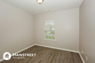 10422 Kempsford Dr in Charlotte, NC - Building Photo - Building Photo