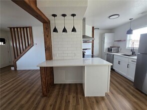 2300 SE Jayel Terrace in Bentonville, AR - Building Photo - Building Photo