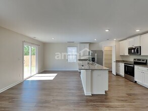 1401 John Swann St in Leland, NC - Foto de edificio - Building Photo