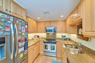 100 Cambridge St in Boston, MA - Building Photo - Building Photo