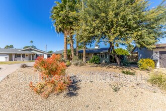 8538 E Mitchell Dr in Scottsdale, AZ - Building Photo - Building Photo