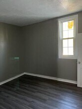 515-01-02 W Broadway St in Logansport, IN - Building Photo - Building Photo