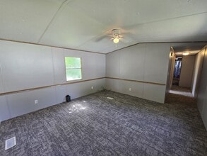 700 W Ridgeway Ave in Cedar Falls, IA - Building Photo - Building Photo