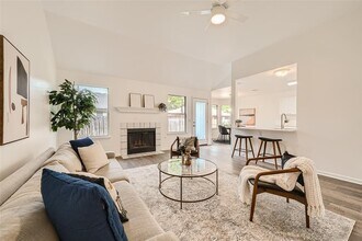 905 Jasmine Trail in Georgetown, TX - Building Photo - Building Photo