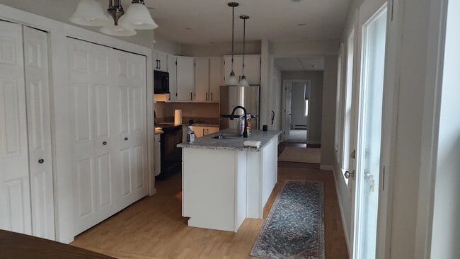 9 Beech St, Unit 2