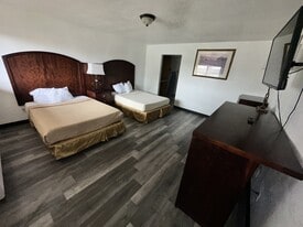 2530 Bloomfield Hwy in Farmington, NM - Building Photo