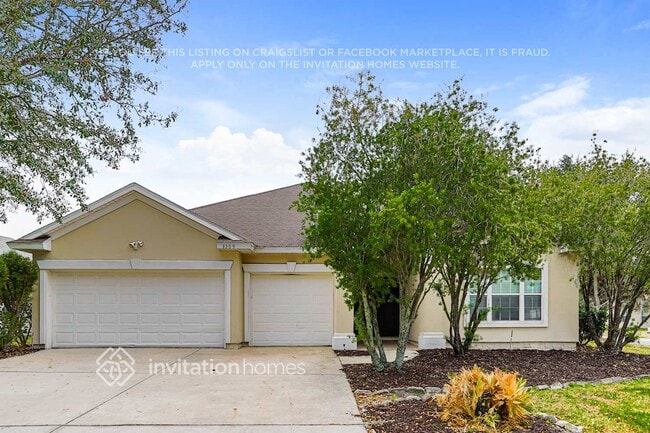 property at 3209 Wandering Oaks Dr