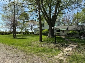 6958 Kile Rd in Plain City, OH - Building Photo - Building Photo
