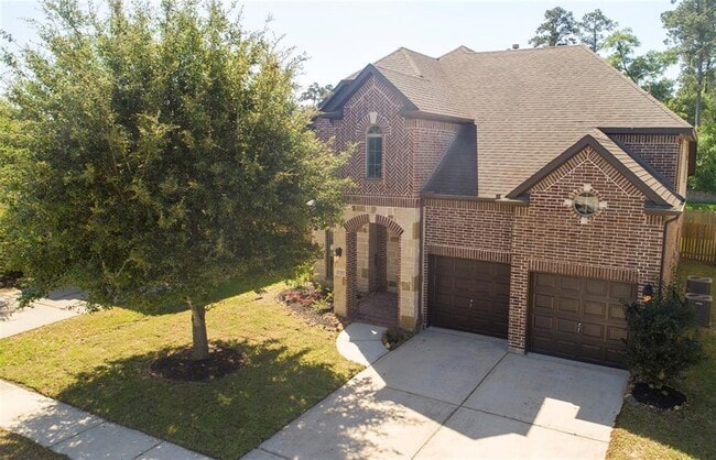 property at 21325 Kings Guild Ln