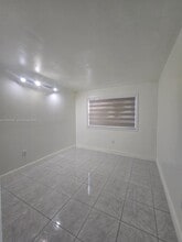15620 SW 80th St in Miami, FL - Building Photo - Building Photo