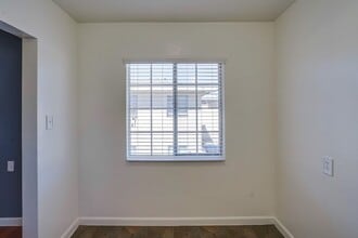 6100 West Blvd in Los Angeles, CA - Building Photo - Building Photo