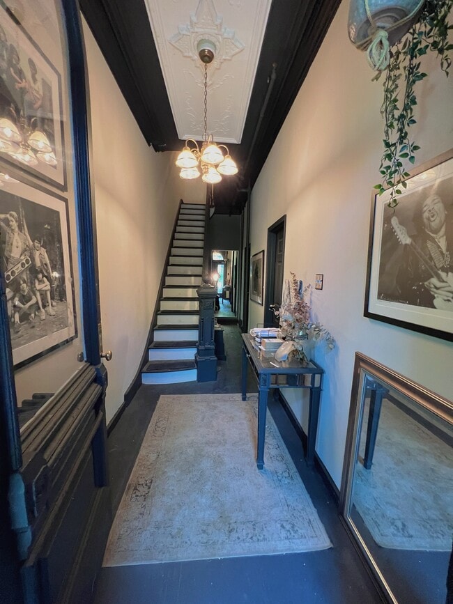 232A Putnam Ave, Unit 3rd