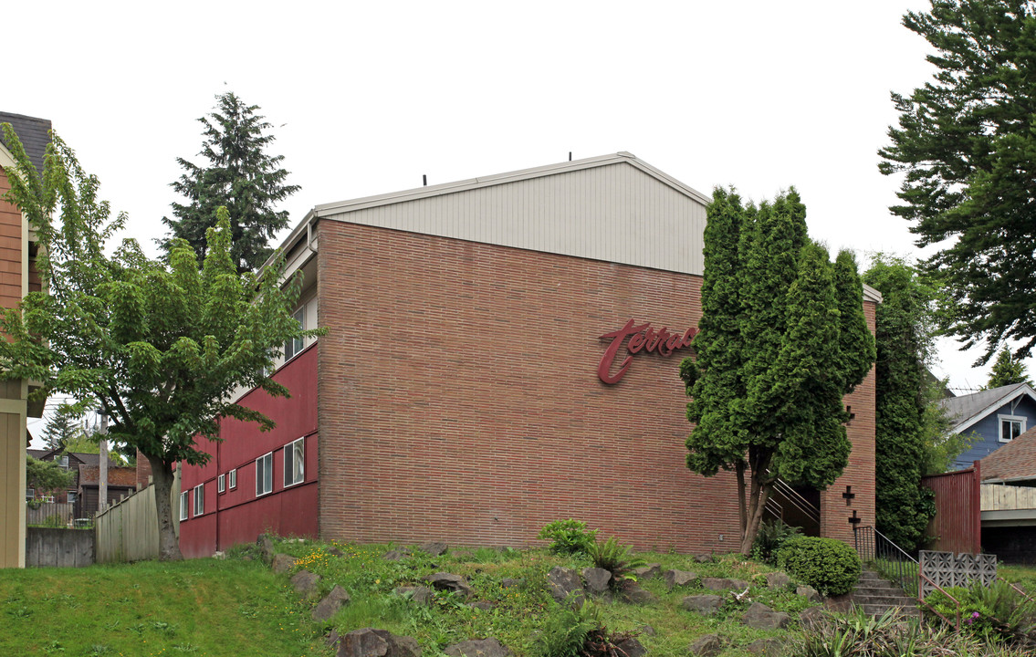 Terrace Arms Apartments in Tacoma, WA - Building Photo