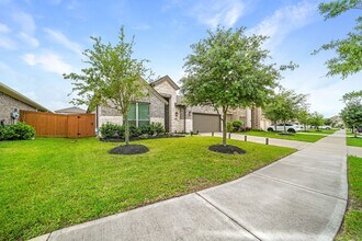 32927 Franklin Brooks Dr in Pattison, TX - Building Photo - Building Photo
