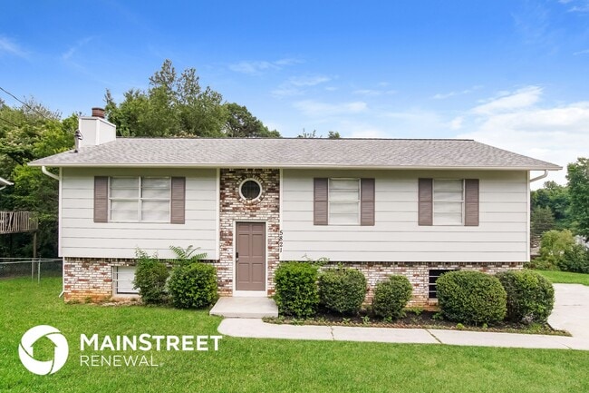 property at 5821 Outer Dr