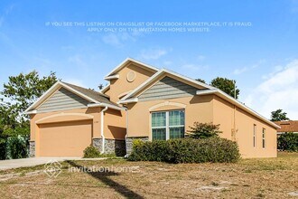 5194 Deltona Blvd in Spring Hill, FL - Foto de edificio - Building Photo