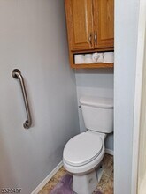 815 Seymour Ave-Unit -1 in Linden, NJ - Building Photo - Building Photo