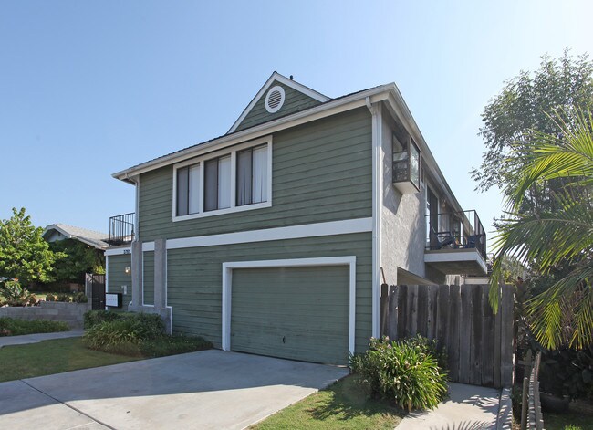 3761 Mississippi St in San Diego, CA - Building Photo - Building Photo