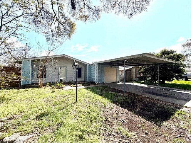 5422 Timber Creek Dr