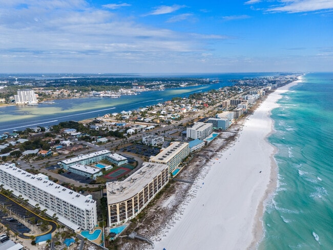 215 Venus Ct, Unit SI ID1502070P in Fort Walton Beach, FL - Foto de edificio - Building Photo