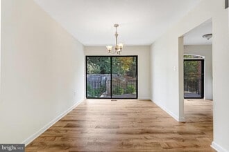 4923 Casimir St in Annandale, VA - Building Photo - Building Photo