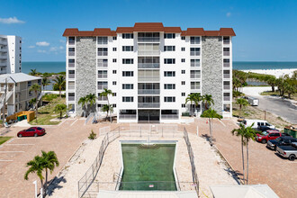 Sand Caper Condominium in Ft. Myers, FL - Building Photo - Building Photo