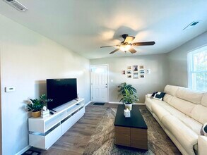 178 Stephanie Ct in Bartlett, IL - Building Photo - Building Photo