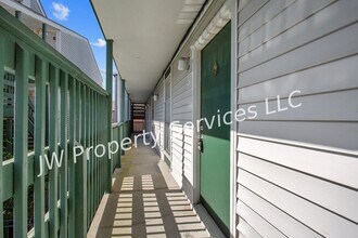 4101 Hessmer Ave in Metairie, LA - Building Photo - Building Photo