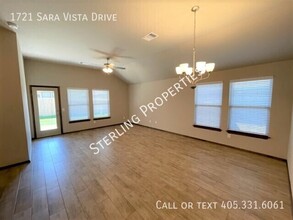 1721 Sara Vista Dr in Yukon, OK - Building Photo - Building Photo