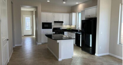 38555 Camino Aguacero in Indio, CA - Building Photo - Building Photo