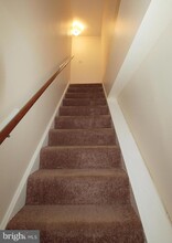 80 New York Ave NW, Unit 301 in Washington, DC - Foto de edificio - Building Photo