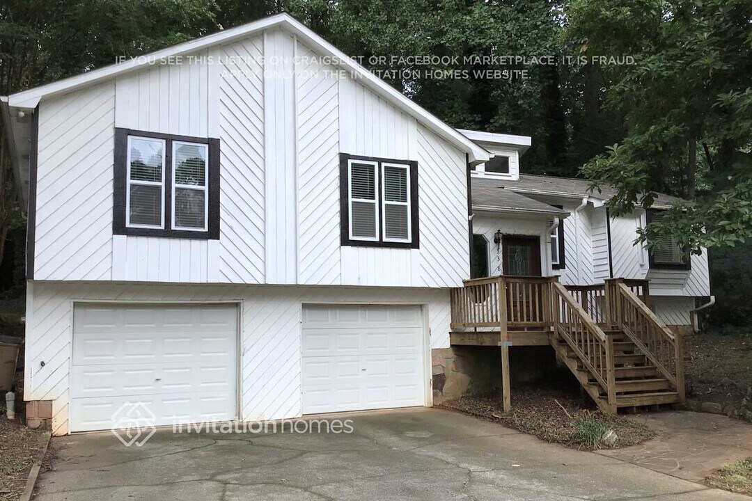 3381 Chastain Crossing NE in Marietta, GA - Building Photo
