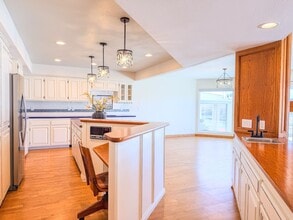 2511 Monaco Dr in Oxnard, CA - Building Photo - Building Photo