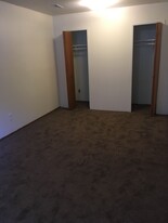 14952 Sumner in Redford, MI - Building Photo