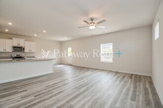 613 Mackenzie Cv in Villa Rica, GA - Building Photo - Building Photo