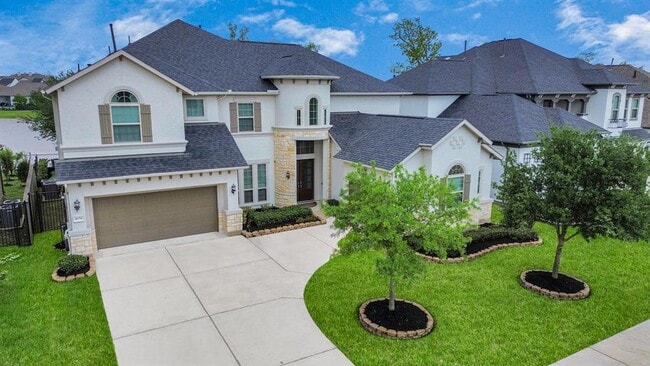 property at 4834 Avalon Plantation Dr