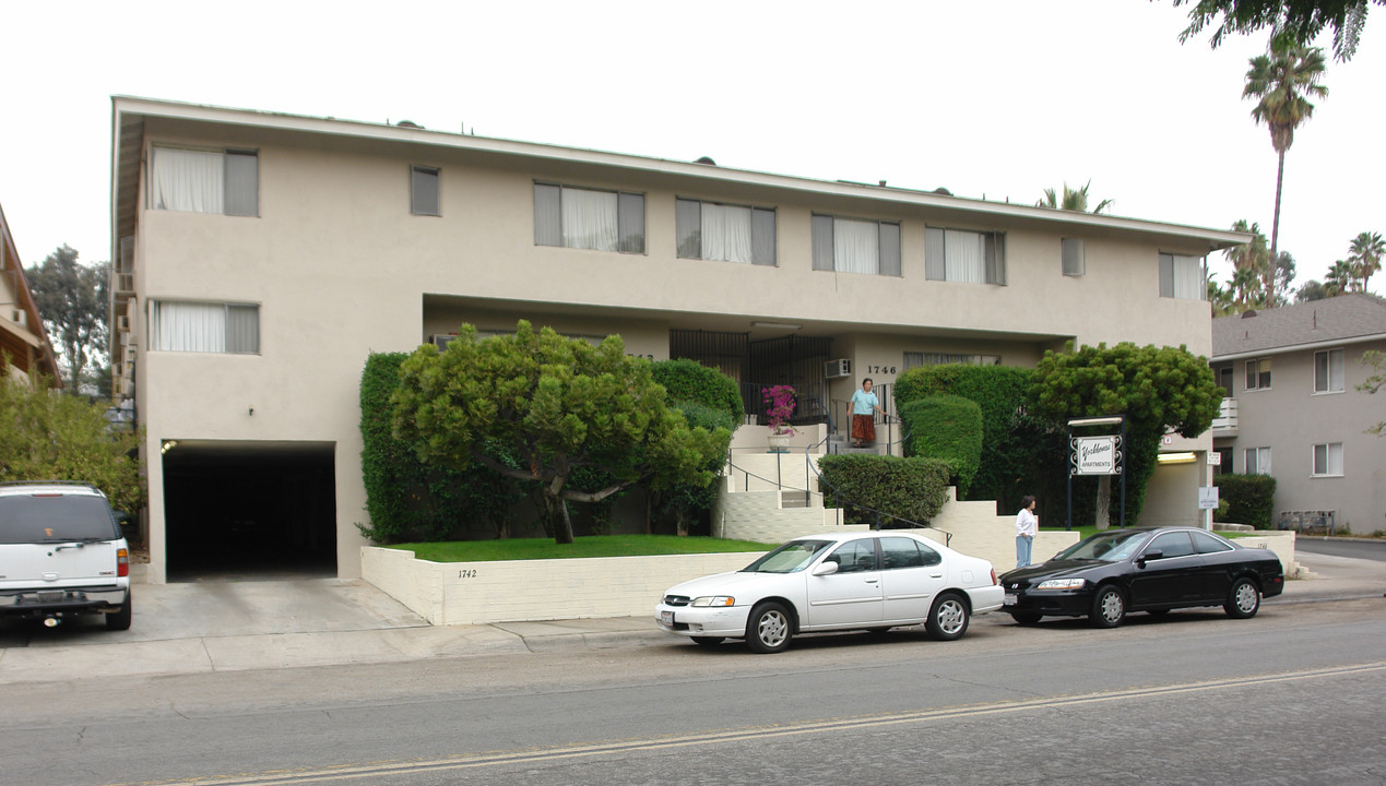 Grevelia Apartments in South Pasadena, CA - Building Photo