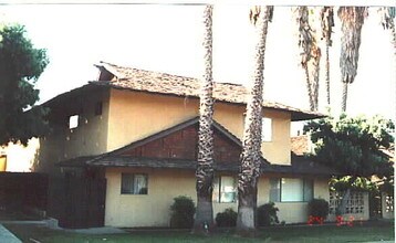 2416 Pattiglen Ave in La Verne, CA - Building Photo - Building Photo