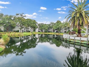 Reserve at Orange Park in Orange Park, FL - Foto de edificio - Building Photo