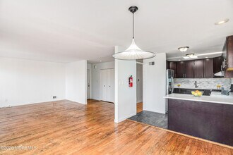 167-169-169 N Main St in Milltown, NJ - Building Photo - Building Photo