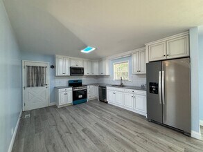 1307 Armstrong Rd in Belmont, NC - Building Photo - Building Photo